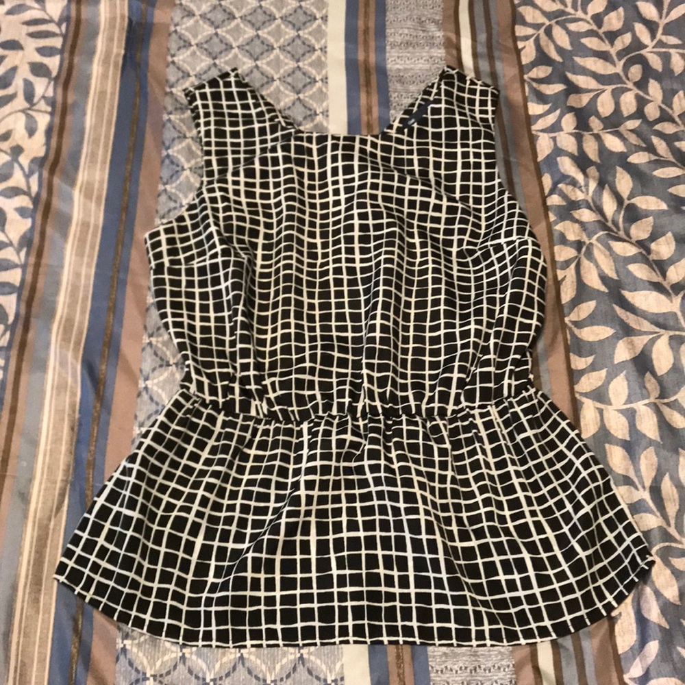 Gap top